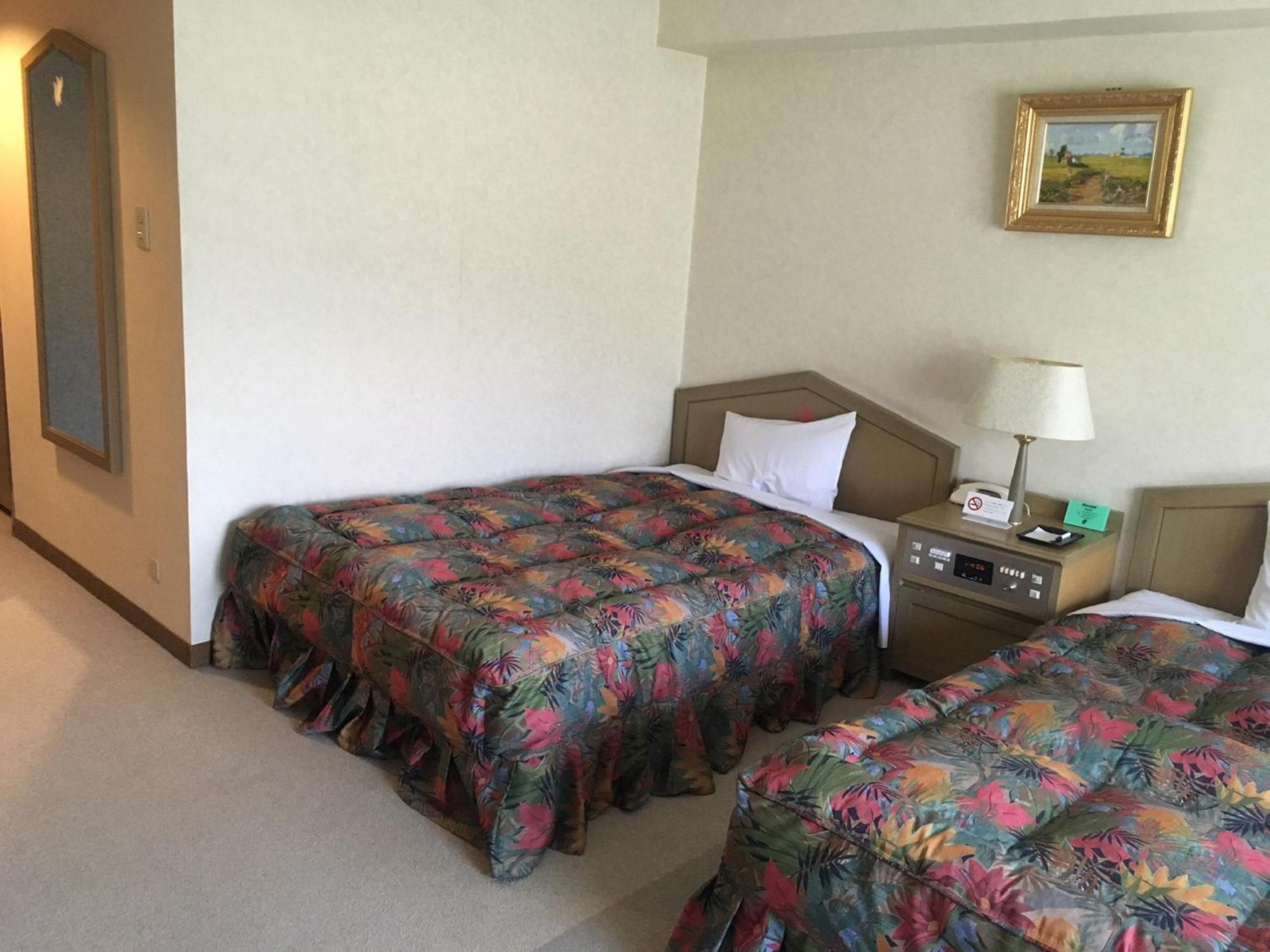 Breezbay Hotel & Resort Gero Rom bilde